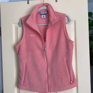 Columbia fleece vest. Pink in size large. Two side pockets.